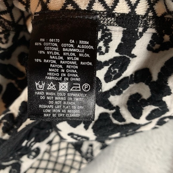 Anthropologie Moth Womens Cardigan Sweater Jacket Jacquard Moto Zip Black Lace S - Picture 6 of 9